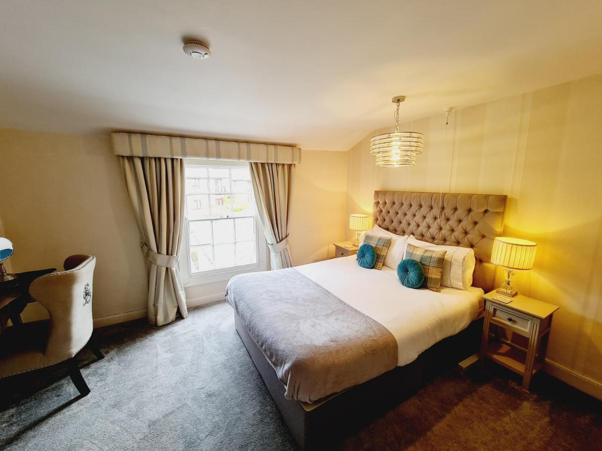 Beaufort Lodge - Central Location & Free Parking ทอนทัน ภายนอก รูปภาพ
