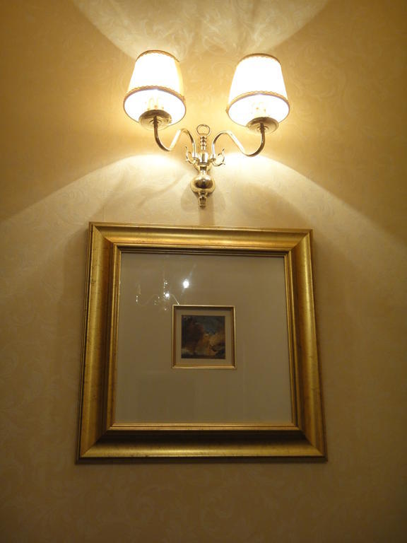 Beaufort Lodge - Central Location & Free Parking ทอนทัน ภายนอก รูปภาพ